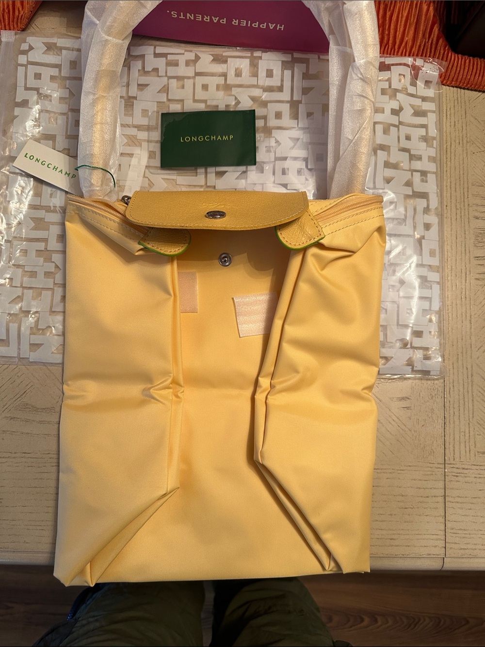 Longchamp Yellow Le Pliage Shoulder Bag - Picture 2 of 5